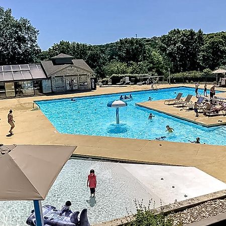 Couples Paradise & Retreat On The 18Th Branson Buitenkant foto